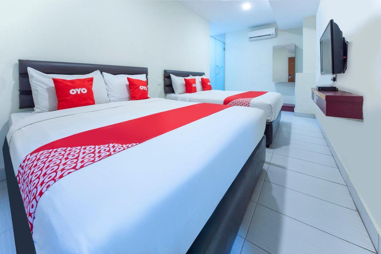 Super Oyo 90385 H3 Hotel Yong Peng Exterior foto